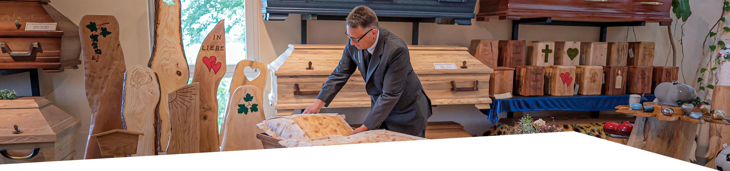 Alles aus einer Hand - Bestattungshaus Volk | Ihr Bestatter in 74706 Osterburken